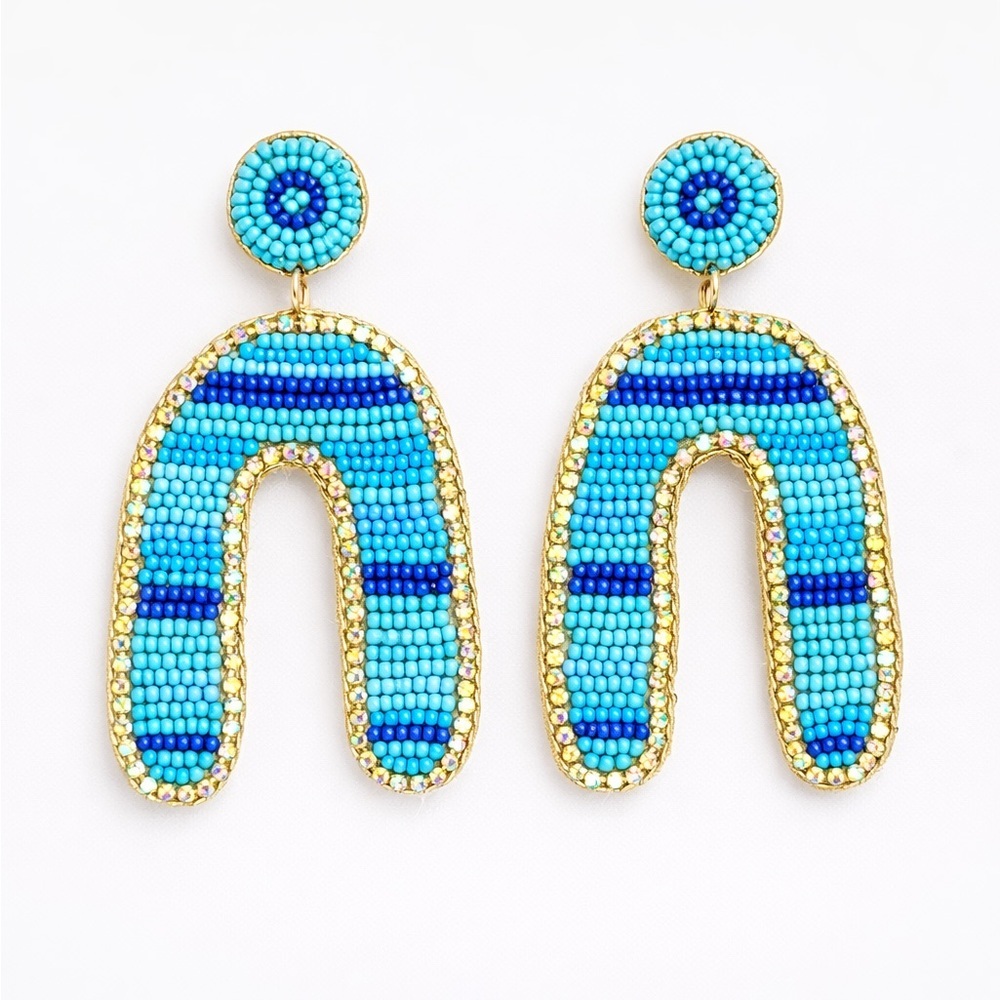 ⚜️ Blue and Gold Beaded Earrings